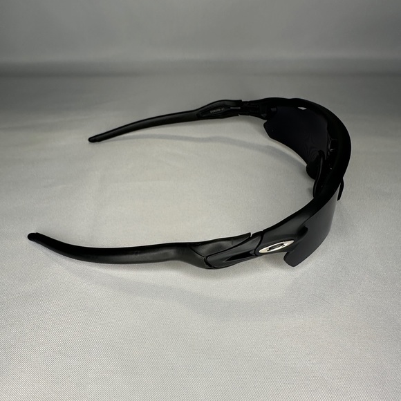 Oakley Radar EV Path Polarized Sunglasses Black Men’s 009208 - Picture 3 of 6